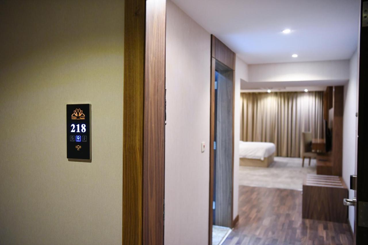 Motiara Hotel - La Valle Mall Rijad Zewnętrze zdjęcie