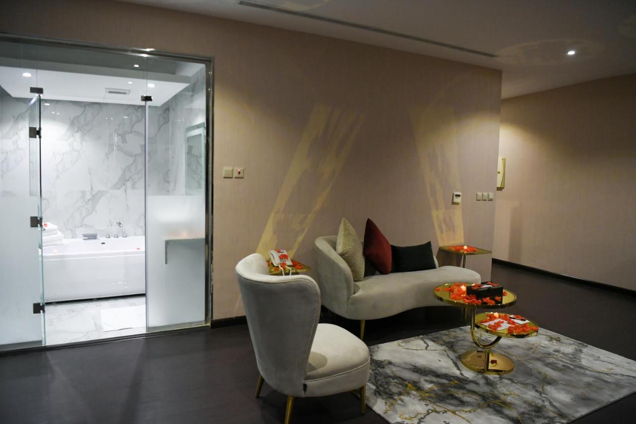 Motiara Hotel - La Valle Mall Rijad Zewnętrze zdjęcie