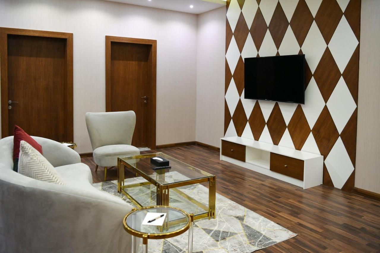 Motiara Hotel - La Valle Mall Rijad Zewnętrze zdjęcie