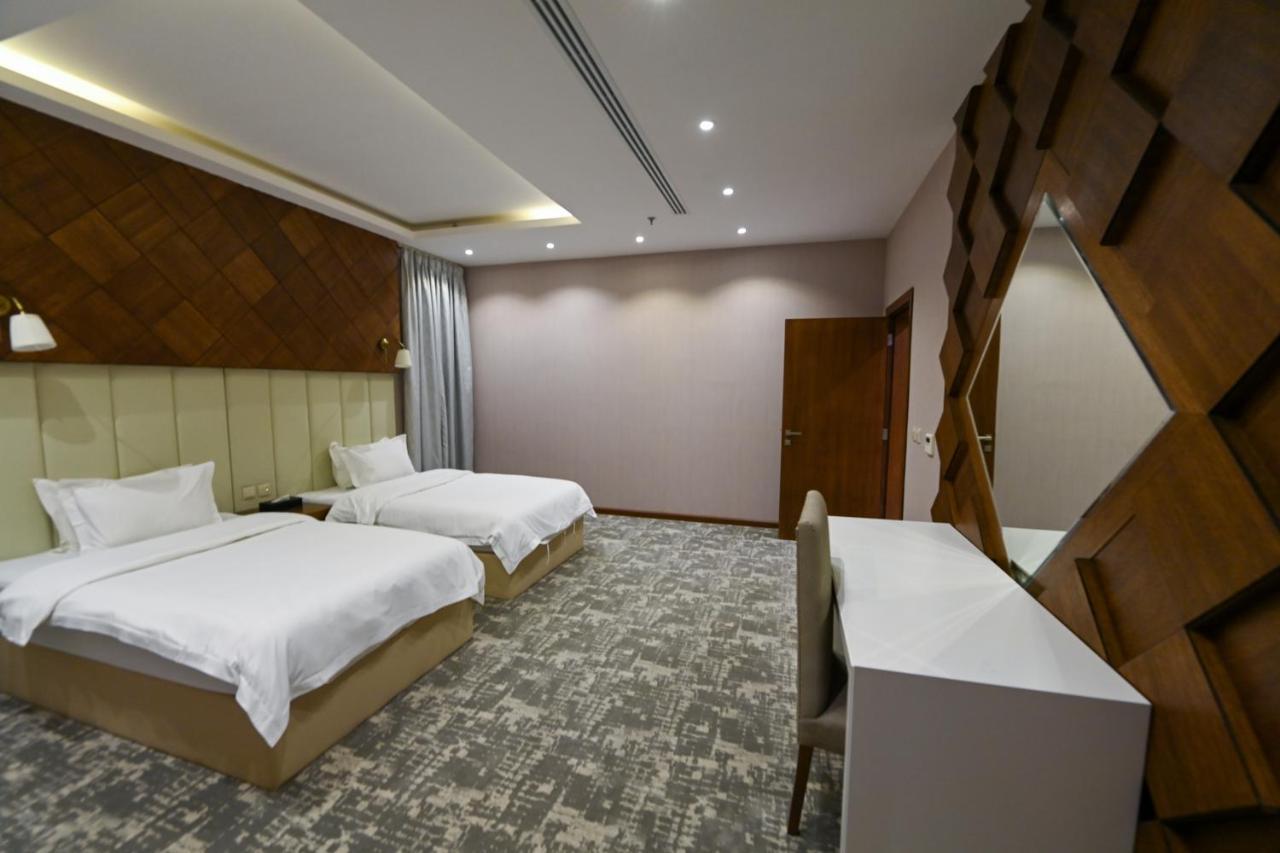 Motiara Hotel - La Valle Mall Rijad Zewnętrze zdjęcie