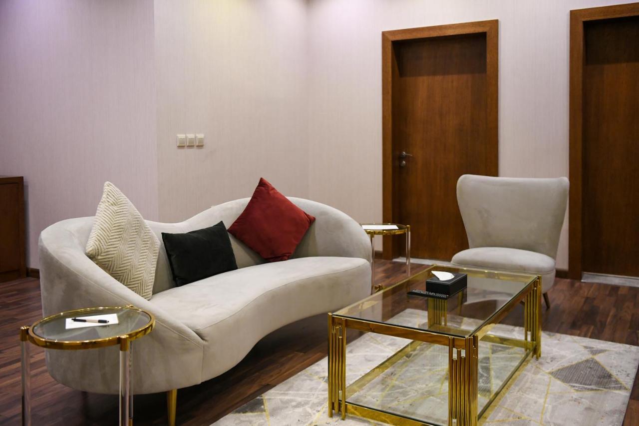 Motiara Hotel - La Valle Mall Rijad Zewnętrze zdjęcie