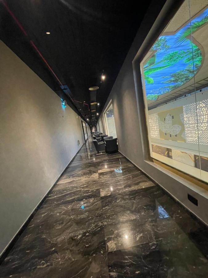 Motiara Hotel - La Valle Mall Rijad Zewnętrze zdjęcie