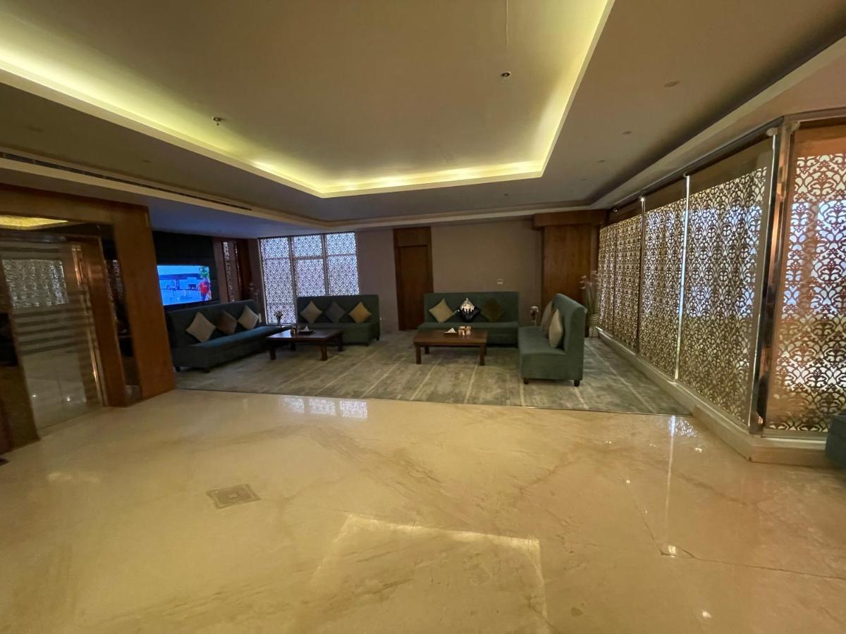 Motiara Hotel - La Valle Mall Rijad Zewnętrze zdjęcie