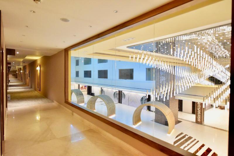 Motiara Hotel - La Valle Mall Rijad Zewnętrze zdjęcie